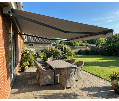 Ask markise – semikassette manuel – 3,5 x 3 meter – Grå